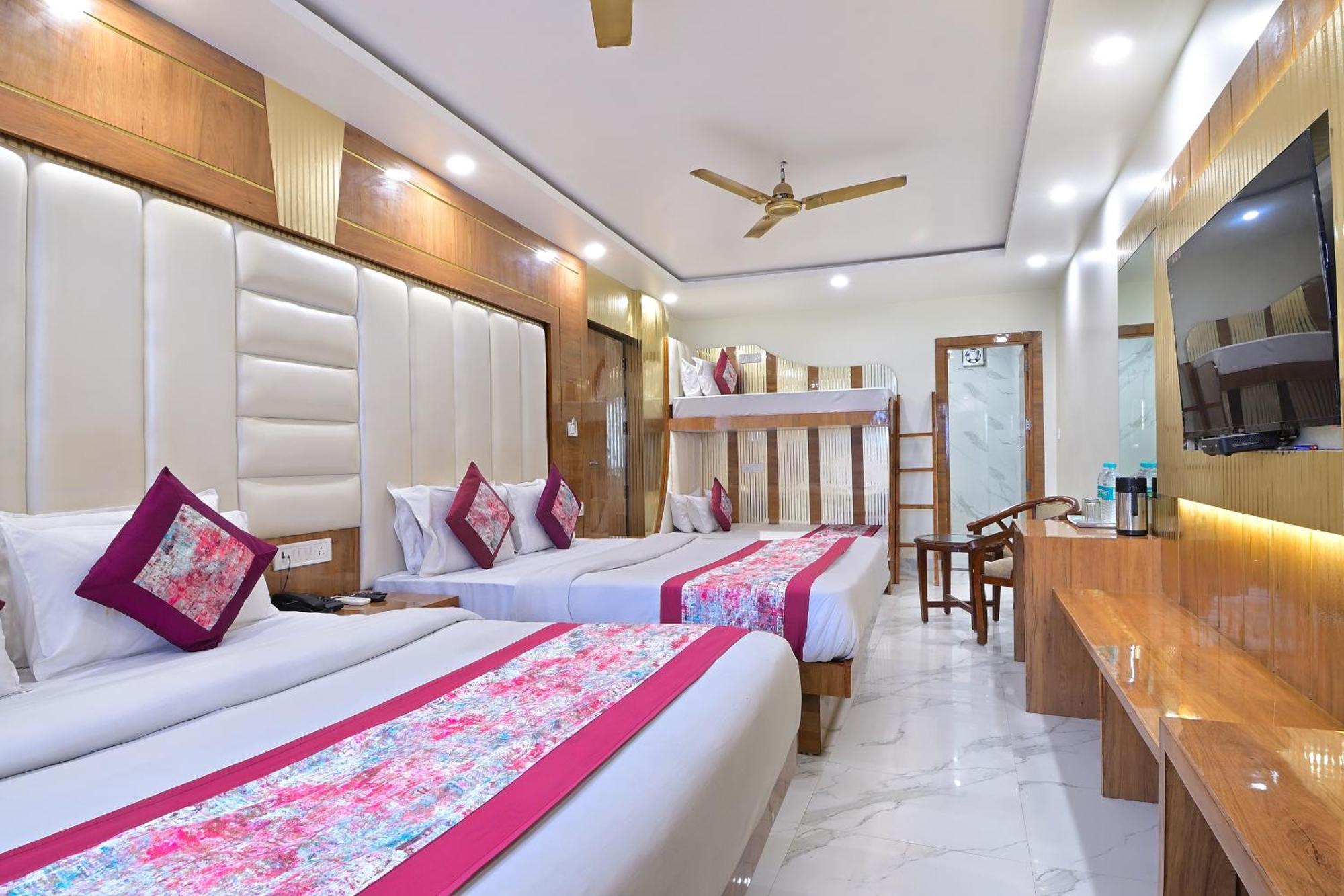 Hotel Glow Inn Paharganj-3 Mins Walk From New Delhi Railway Station Extérieur photo