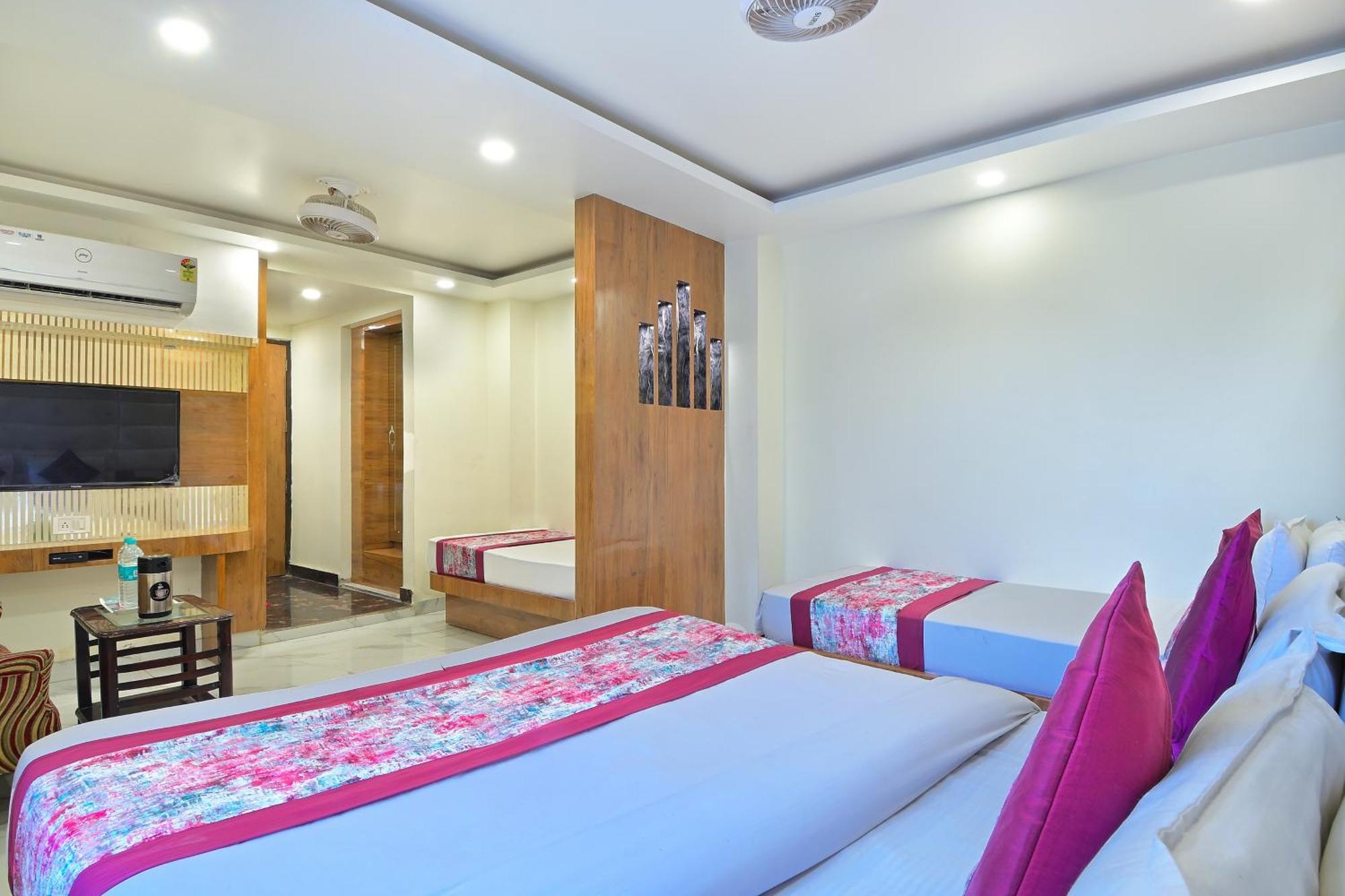 Hotel Glow Inn Paharganj-3 Mins Walk From New Delhi Railway Station Extérieur photo