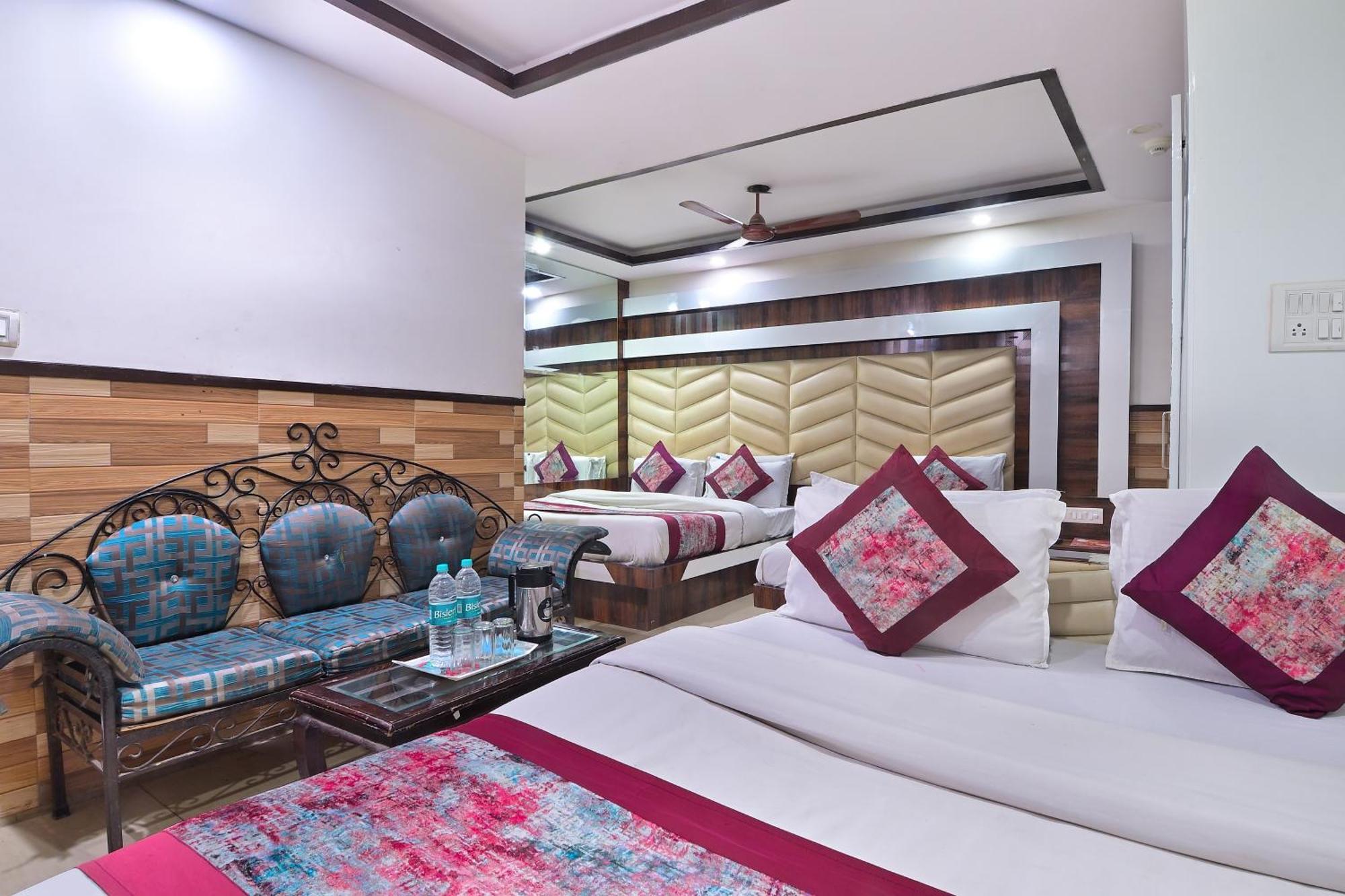 Hotel Glow Inn Paharganj-3 Mins Walk From New Delhi Railway Station Extérieur photo