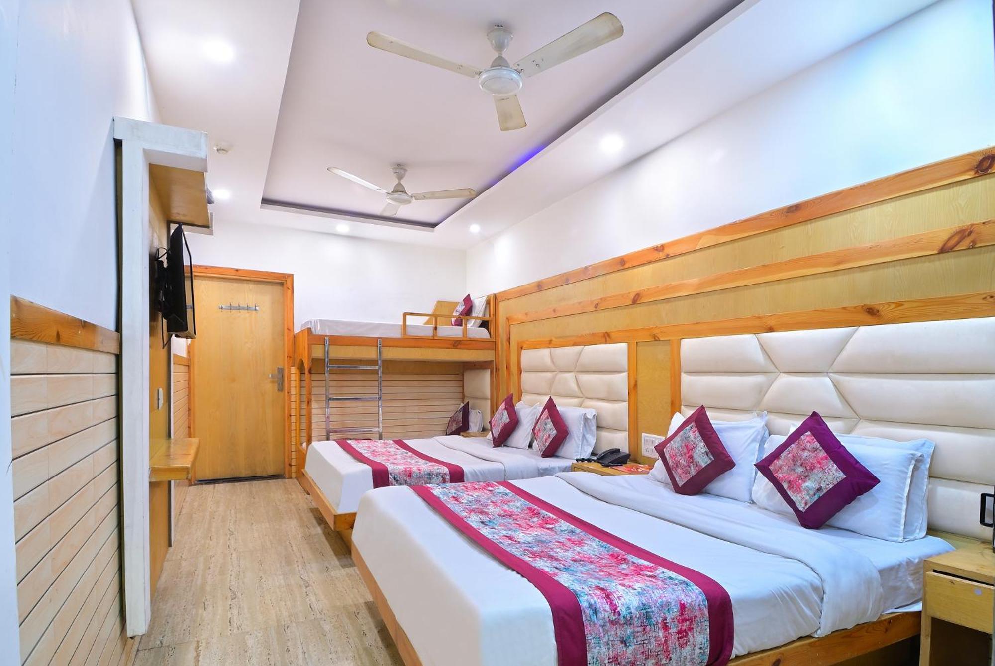 Hotel Glow Inn Paharganj-3 Mins Walk From New Delhi Railway Station Extérieur photo