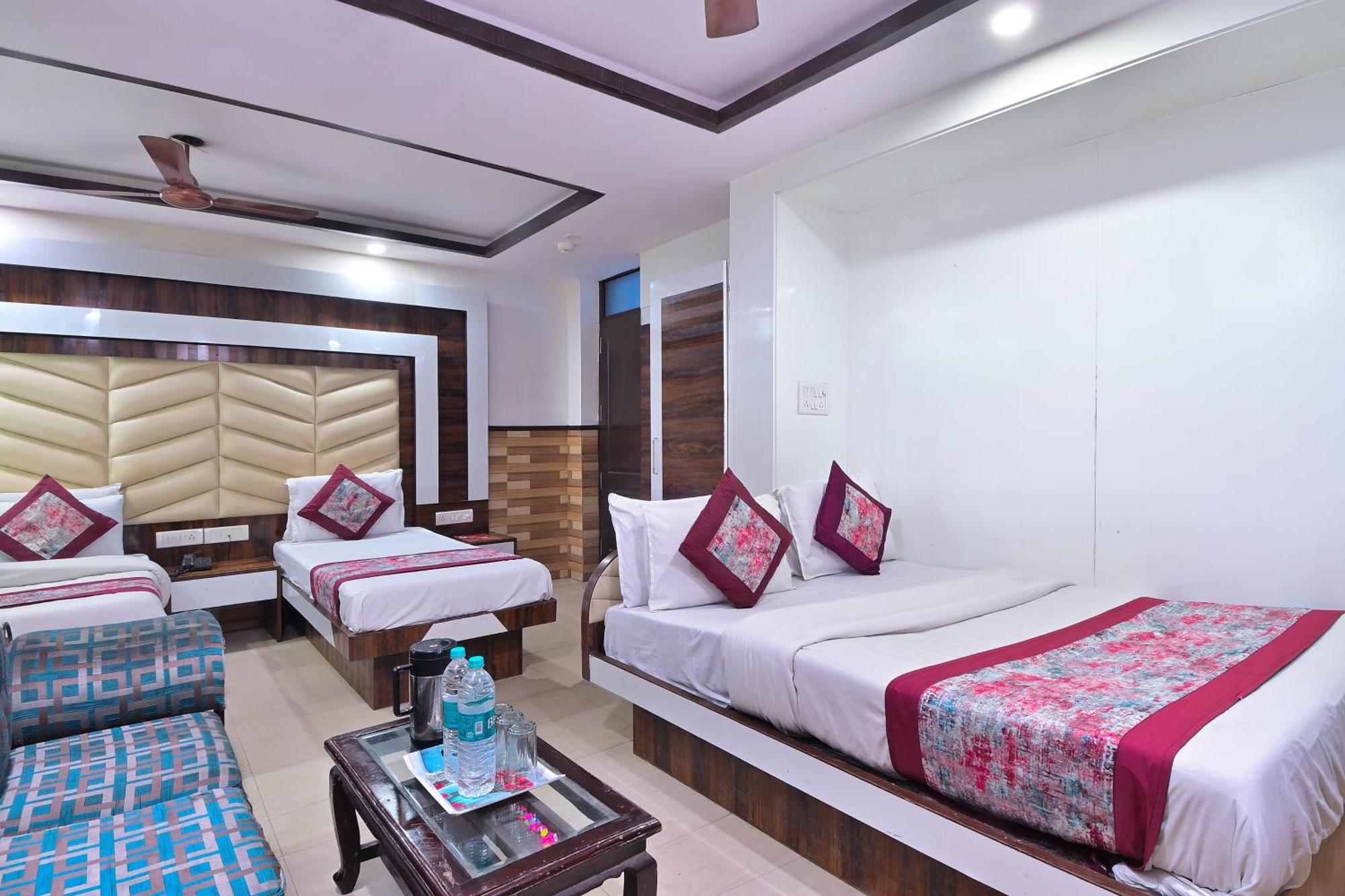 Hotel Glow Inn Paharganj-3 Mins Walk From New Delhi Railway Station Extérieur photo